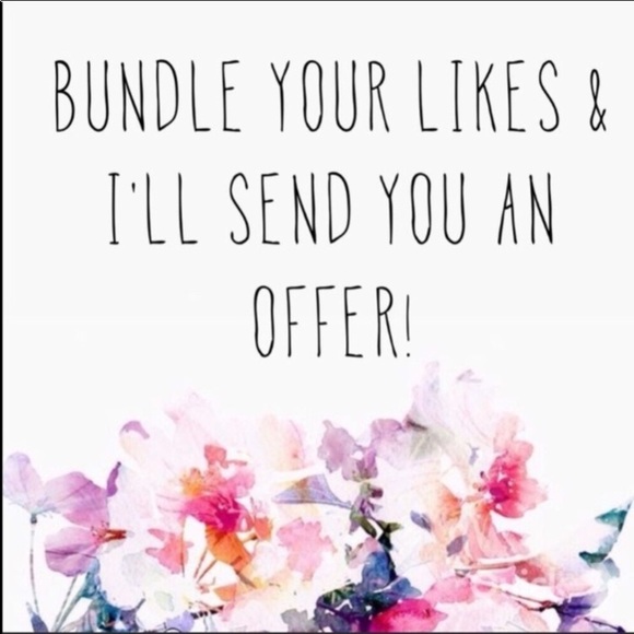 ✨2/$15 DYNAMITE | Striped Navy Bodysuit - Picture 5 of 6